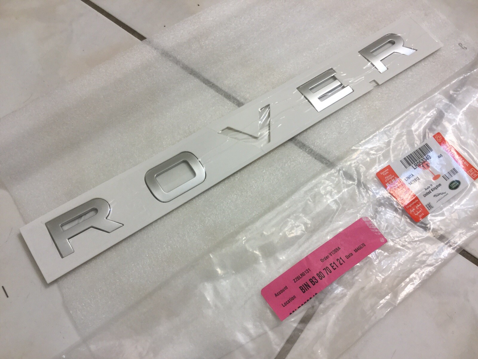 12-18 RANGE ROVER - EVOQUE NAMEPLATE “ROVER” SILVER SALE ONLY LETTER BY ...