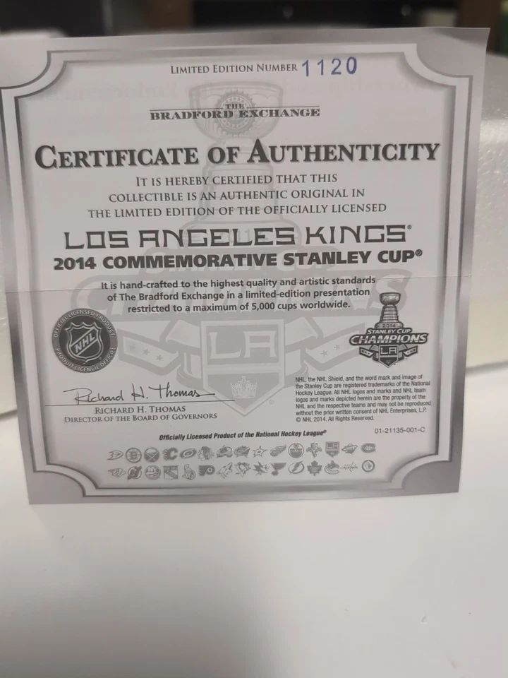 Los Angeles Kings Commemorative Stanley Cup 2014 - Image 3 of 4