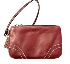 Vintage Coach Leather Wristlet red wine Burgundy 6 Y2K Zipper Closure
