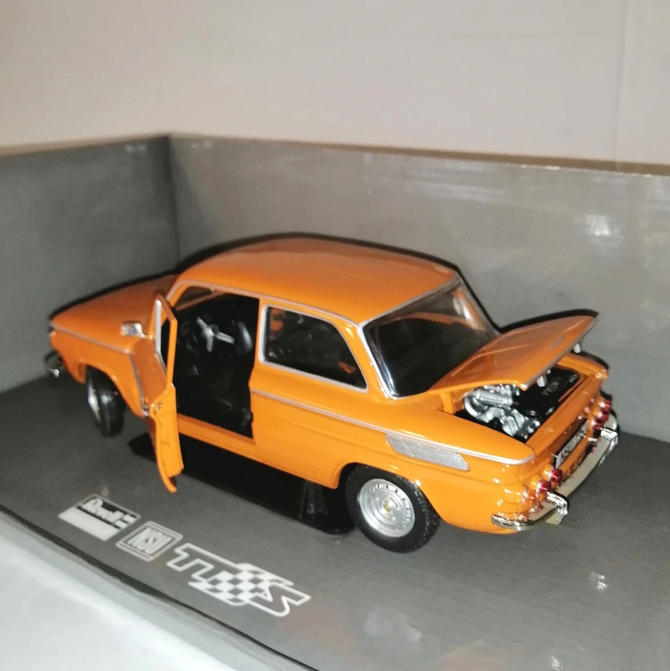 NSU TT REF.08413 REVELL SCALA 1/18 - Immagine 4 di 4