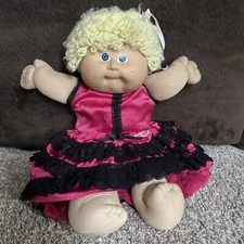 Vintage 1983 CPK Cabbage Patch Kid Short Blond Yellow Hair Blue Eyes Dimple GVC