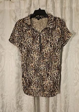 Women's Time Line Leopard Zip Up Short Sleeve Top Tunic Medium