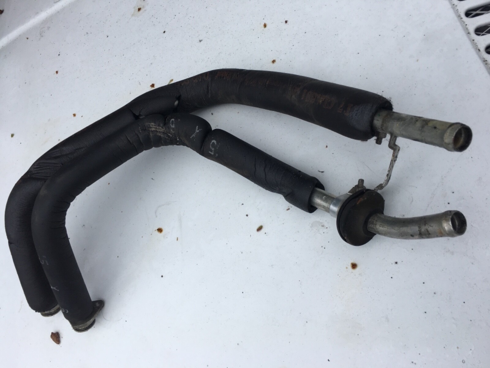 82 ROLLS ROYCE SILVER SPIRIT  HEATER CORE Pipes