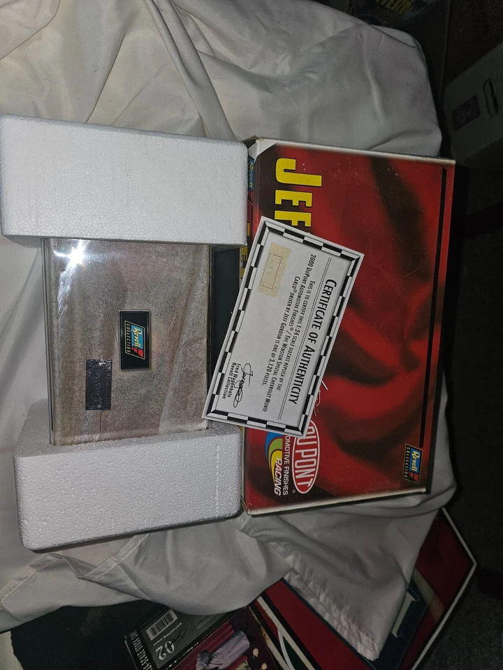 Revell Collection 2000 1/24 Jeff Gordon #24 Dupont nuevo stock antiguo Foto 2 de 4