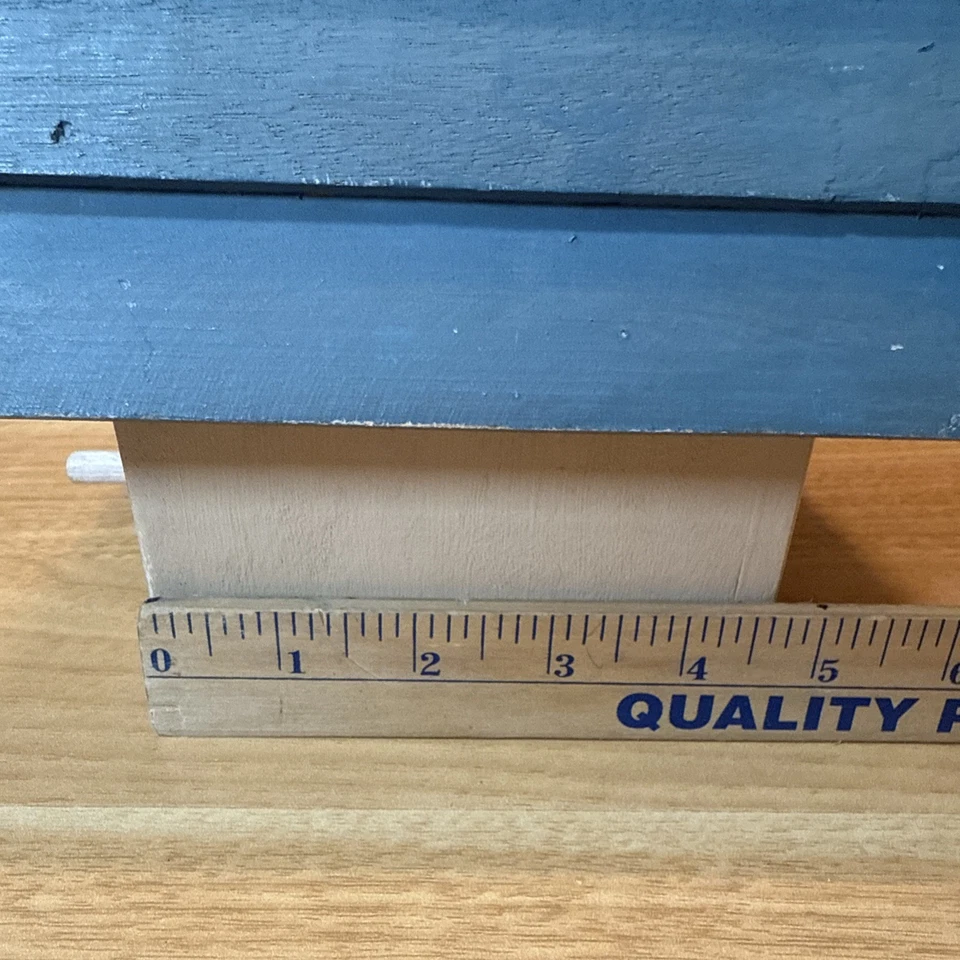 Vintage Decorative Birdhouse White Blue Roof Floral Wreath 8.75” Tall Cottage - Image 4 of 4