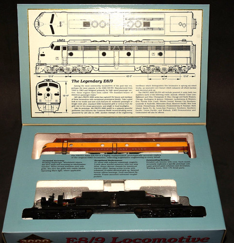 Proto 2000 8710 E8/E9 Lok Florida East Coast 1031 "NEU" (d1.2) | Condition: New