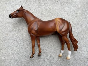 Retired Breyer #1824 The Ideal Series American Quarter Horse Chestnut Geronimo