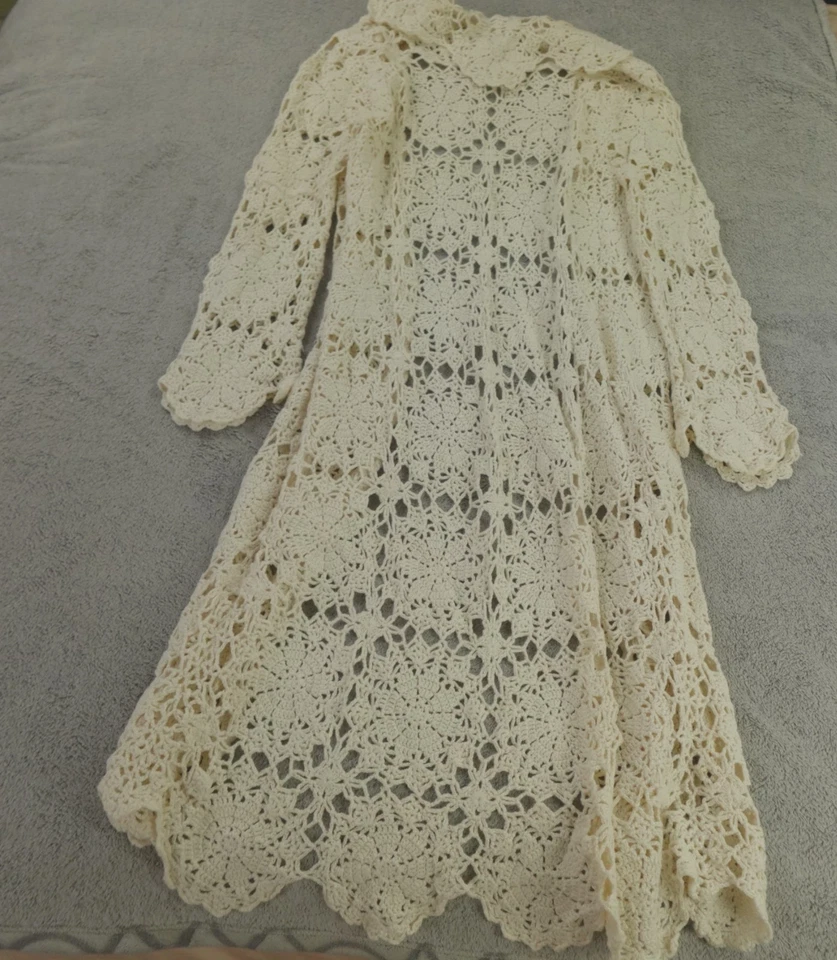 Suéter Newport News Mujer Mediano Crema Crochet Plumero Cárdigan Foto 2 de 4