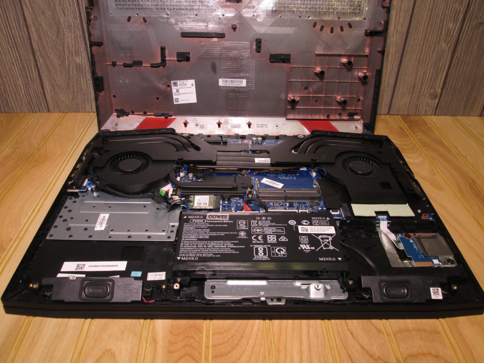 Omen by HP 17T-AN100 | INTEL CORE I7-8th Gen Laptop PARTS READ DESCRIPT (Din1) - Picture 11 of 15