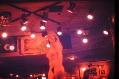 Pretty woman curvy exotic dancer on stage  candid 35mm Slide V8w6