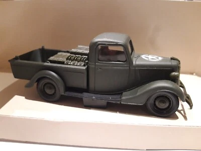 Solido 1/50, Camion Pick Up US Ford + accessoire, US WW2, Neuf, ref 6126 - Photo 1/3