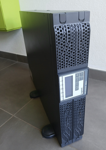 Legrand 310171 Gruppo di Continuità UPS 2000 VA / 1800 Watt 6 prese Daker+ - 第 1/4 張圖片