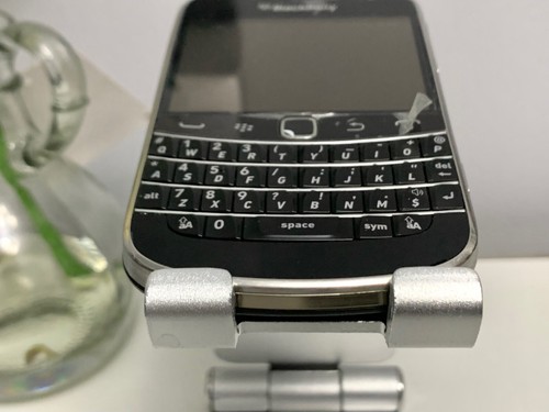 BlackBerry Bold 9900 8GB -Black+ OPEN BOX ! ON SALE !!! - Picture 4 of 5