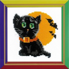 Riolis Cross Stitch Kit - BLACK CAT - 6 X 6