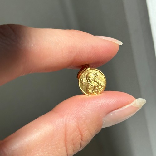 18KT Yellow Gold Solid Our Lady of Perpetual Help Round Medallion Pendant 10mm - 第 1/8 張圖片