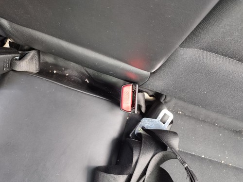 GÜRTELSCHNALLE LINKS HINTEN BMW 3 serie (E46/4) 72118233291