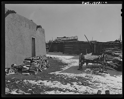 Photo:Pueblo Colorado 1930s Adobe Hogans Wagon Snow Plains Village