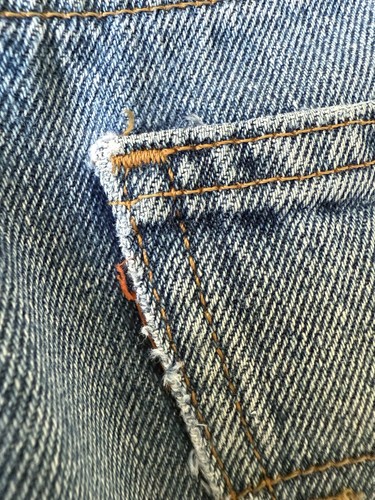 VINTAGE 90s Levis 550 Jeans 29X31 Orange Tab Grunge Beautifully Distressed - Picture 12 of 14