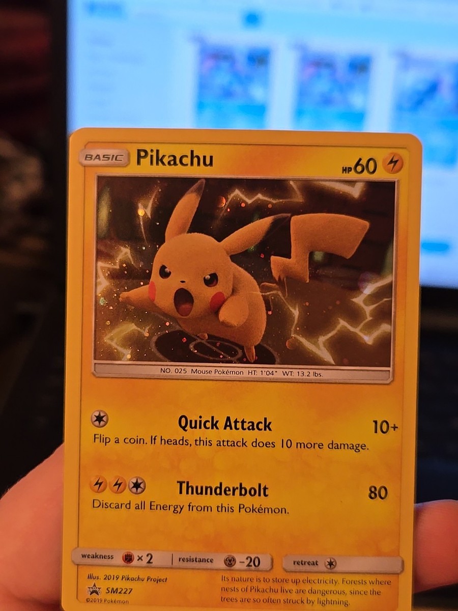 Pokemon CCG 2019 Lunch Box Pikachu SM227 Promo Card Mewtwo Strikes