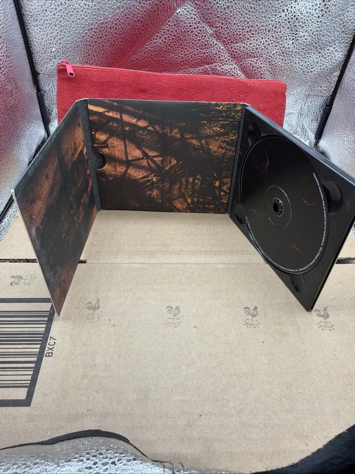 Quake PC CD-ROM Game id Software 1996 Complete In Box Classic FPS & Q!zone - Image 4 of 4