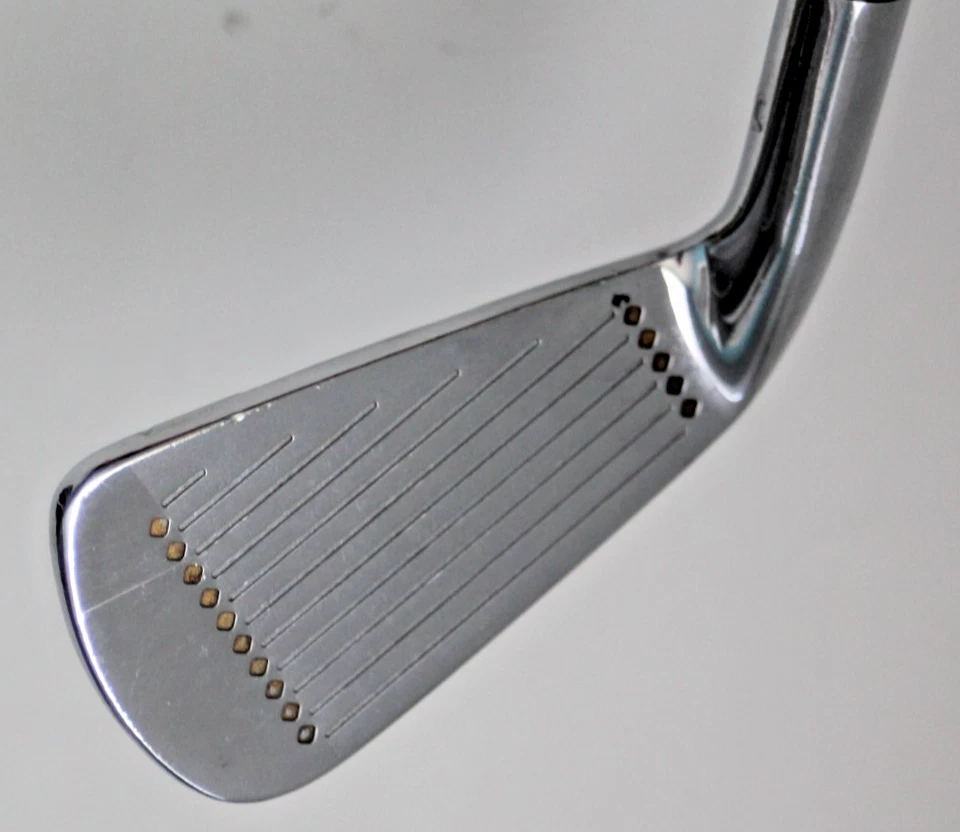 Macgregor VIP Tourney V-Foil 1025M 4 Iron Recoil F4 Graphite Stiff RH #1917 - Image 3 of 4