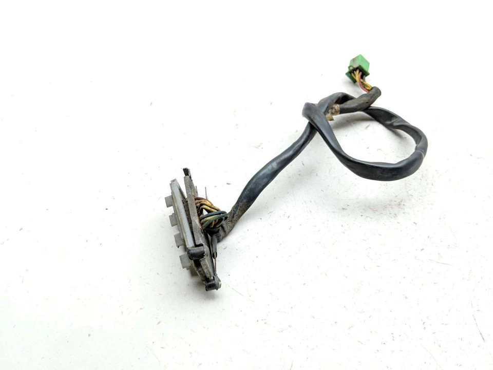 84 85 Honda GL1200 Goldwing Aspencade выключатель зажигания клавиатура счетчик пробега - Изображение 2 из 4