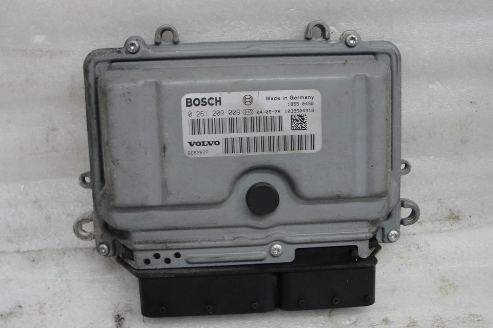 Computadora motor Volvo V50 S40 2005 ECU PCM ECM 8667577 2,5 T OEM Foto 2 de 3