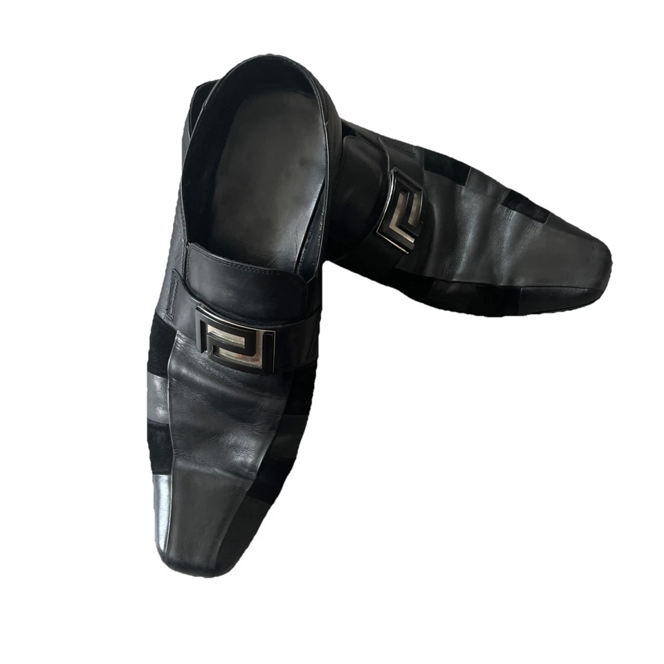 Mocasines de vestir de cuero Versace Greca negros plateados talla 44 EE. UU. 11 Foto 3 de 4