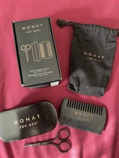 Monat Men's Personal Care Kit *New*