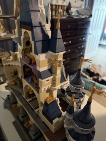 LEGO Disney: The Disney Castle (71040) Used No Box  Complete Set Manual Included