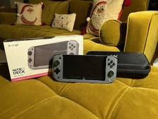 CRKD Nitro Deck - Grey Edition (CIB) Nintendo Switch/OLED