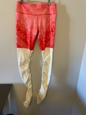 Alo Yoga Goddess Leggings Women s M Pink x cream Ruched Ribbed Leg Warmer