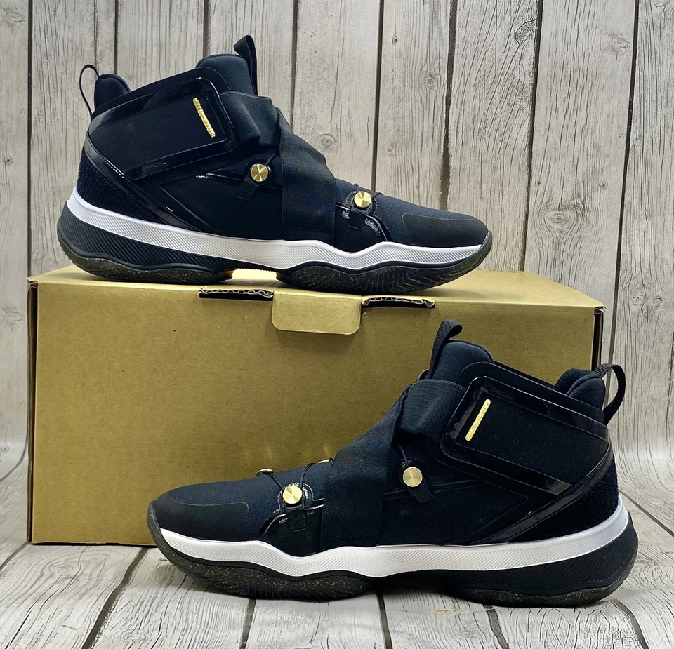 Nike Jordan AJNT 23 Negro Metálico Dorado Talla 14 CI5441‐008 Foto 4 de 4