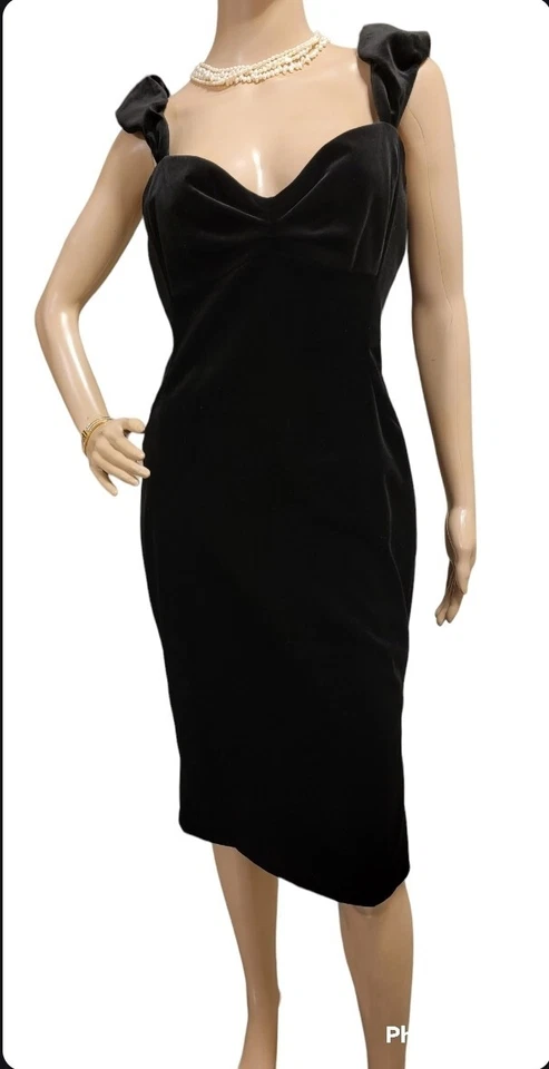 Vestido de veludo preto Diane von Furstenberg - Imagem 2 de 4