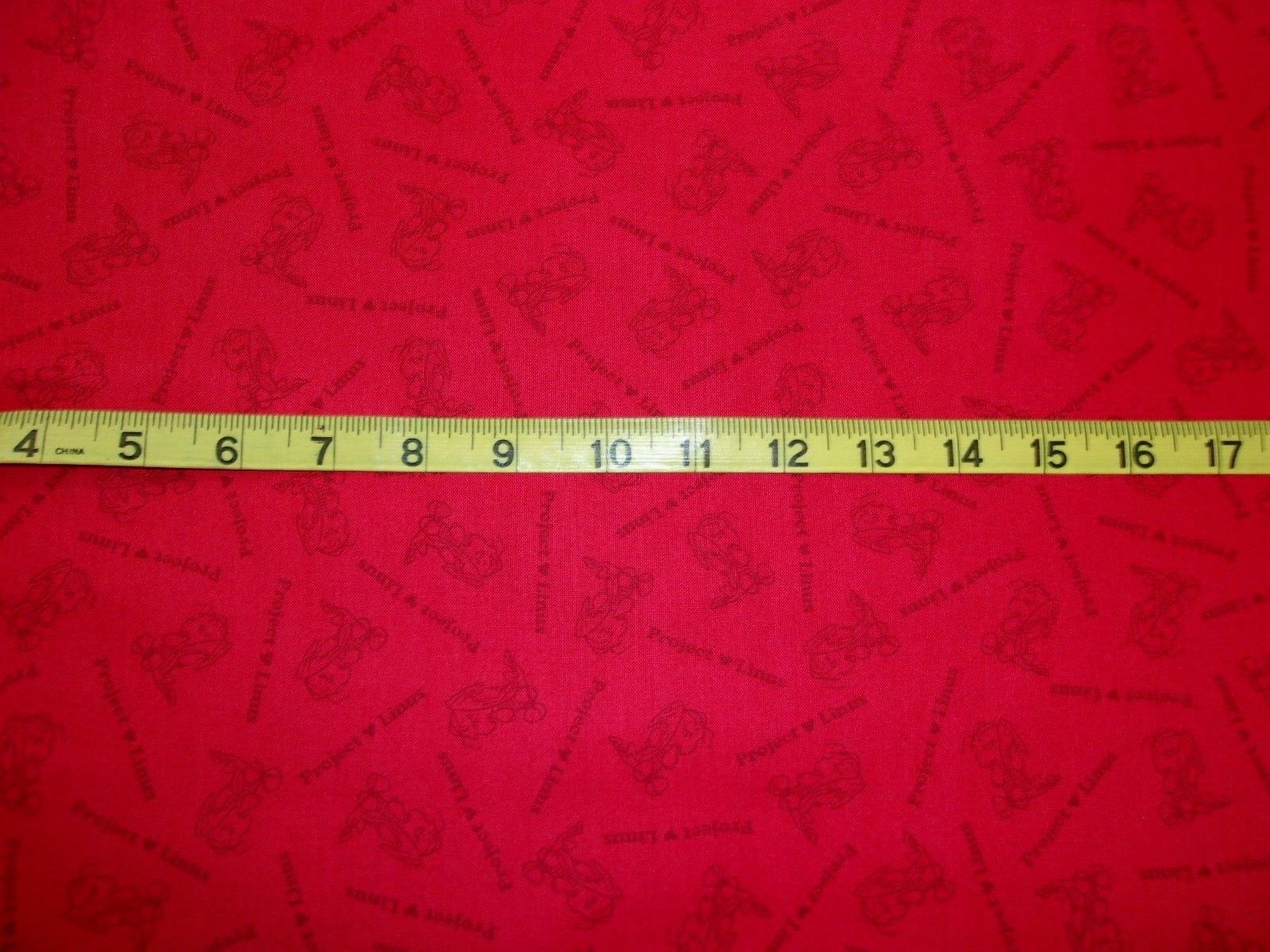 Peanuts Project Linus Character & Words Allover Toile RED Cotton Fabric ...