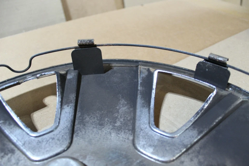 Cubierta de rueda Ford Focus réplica de 15" cromada de repuesto única 432-15C Foto 4 de 4