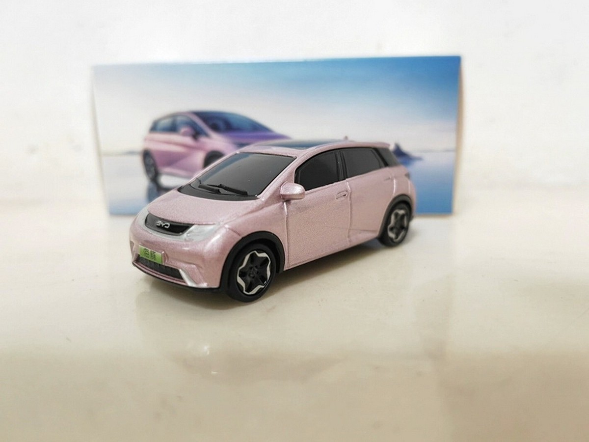BYD DOLPHIN 非売品 ミニカー 1/18 1/18 Scale BYD Dolphin Pink Diecast Car Model Toy Collection