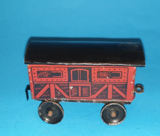  DSH0231472656L - Uralt Eisenbahnwagen Blech Länge 7,5cm Bodenläufer Selten