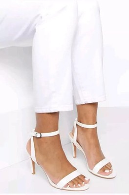 BOOHOO Low Barely There Heels White Slingback Strapped Mid-Heeled NEU UK8