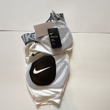 NWT Nike Pro Hyperstrong Football Thigh Pad C...