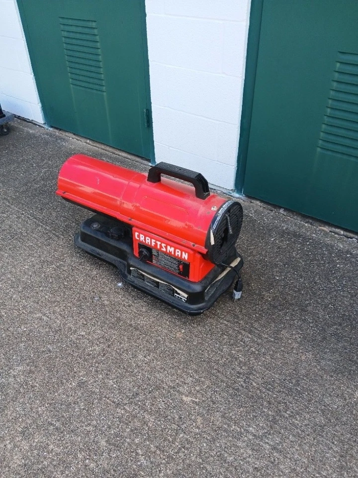 CALENTADOR DE QUEROSENO AIRE FORZADO CRAFTSMAN CMXEHAO80FAK 80.000 BTU (P12009021) Foto 2 de 2