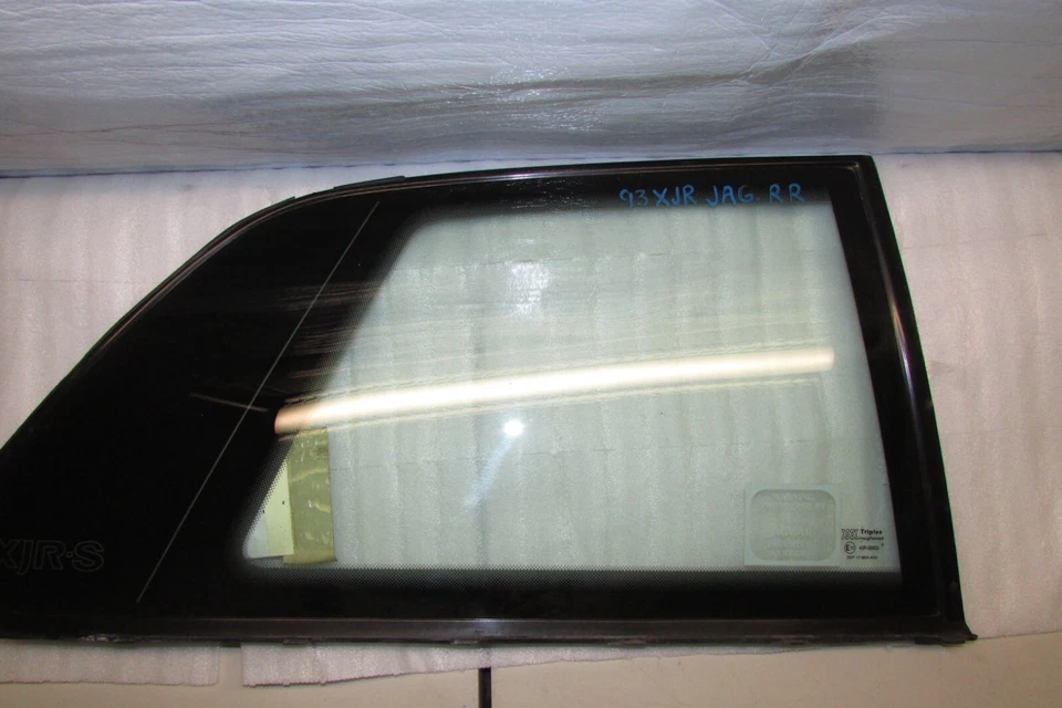 1992 1993 1994 年 JAGUAR XJR 乘客右后方四分之一玻璃原始设备制造商 — 第 4/4 张图片