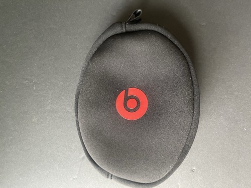 Beats Solo by Dr. Dre Case Headphones Black Soft Zipper Black & Red Logo