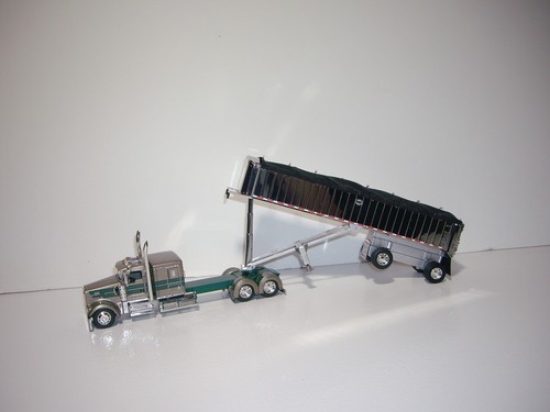 DCP FIRST GEAR 1/64 D&D HAULING KW W900L W/T SLEEPER&SPREAD AXLE MAC COAL DUMP - Imagen 3 de 14
