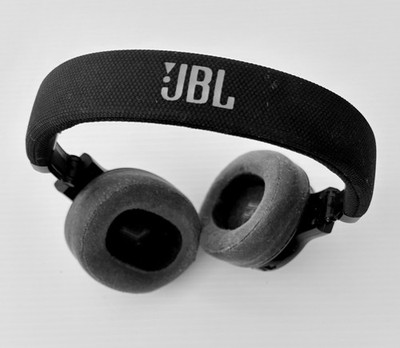 JBL E45BT Wireless Bluetooth On-Ear Headphones Black Adjustable Tested