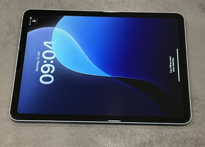 Apple iPad Air 4 2020 (10,9'') 256 GB Wi-Fi - Sky Blau Sehr gut. Vom Händler.