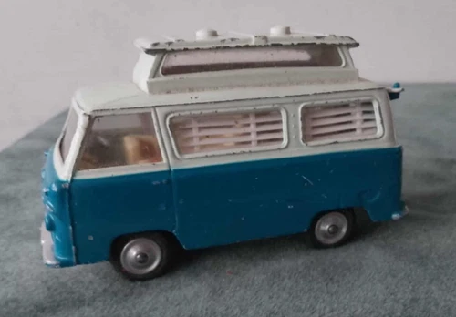 ORIGINAL VINTAGE DIECAST CORGI TOYS 420 FORD THAMES AIRBORNE CARAVAN RARE COLOUR