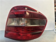 Hintere rechte Leuchte Mercedes-Benz Clase Ml Bm 164 2005 6.2 Ml 63 Amg 164.177 Hintere rechte Leuchte Mercedes-Benz Clase Ml Bm 164 2005 6.2 Ml 63 Amg 164.177