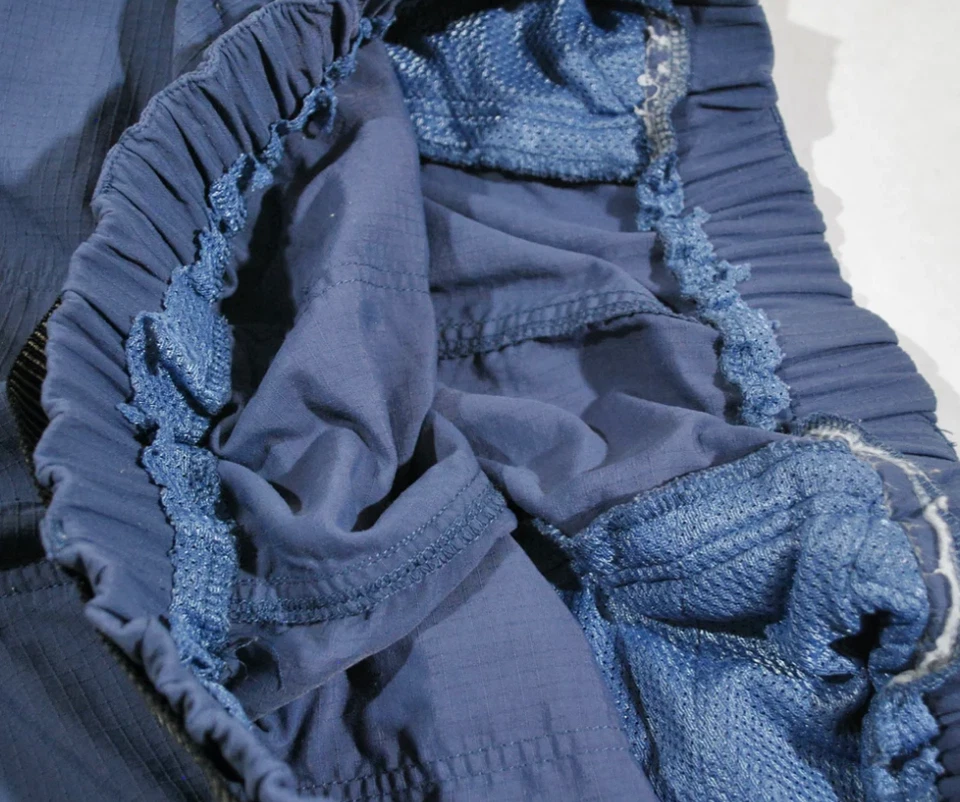 Vintage Royal Robbins Shorts Size Medium(33-34) - Image 4 of 4