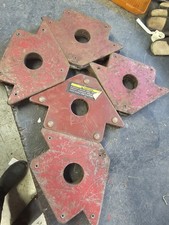 Set Of 5 Arrow Large Welding Magnet for Metal Work Red